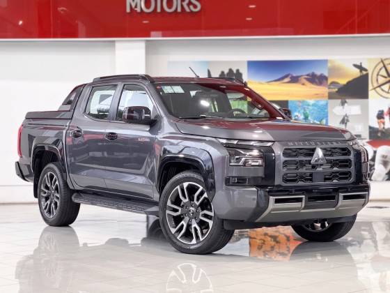 MITSUBISHI TRITON 2.4 BITURBO DIESEL CD KATANA 4X4 AUTOMÁTICO